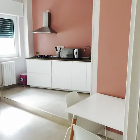 Antonella 奥斯图尼