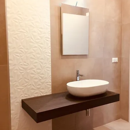 Antonella 아파트 오스투니