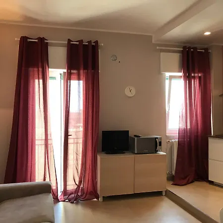 公寓 Antonella 奥斯图尼